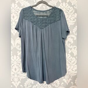 10/$25 • George Crochet‎ Detail Pleated Top